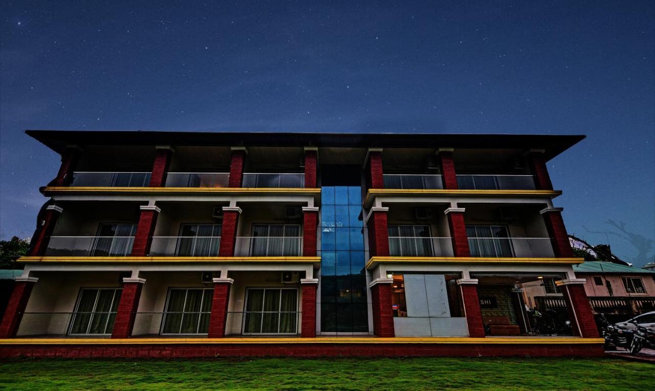 Treebo Trend Khushi River Side Retreat Hotel Mahābaleshwar Esterno foto