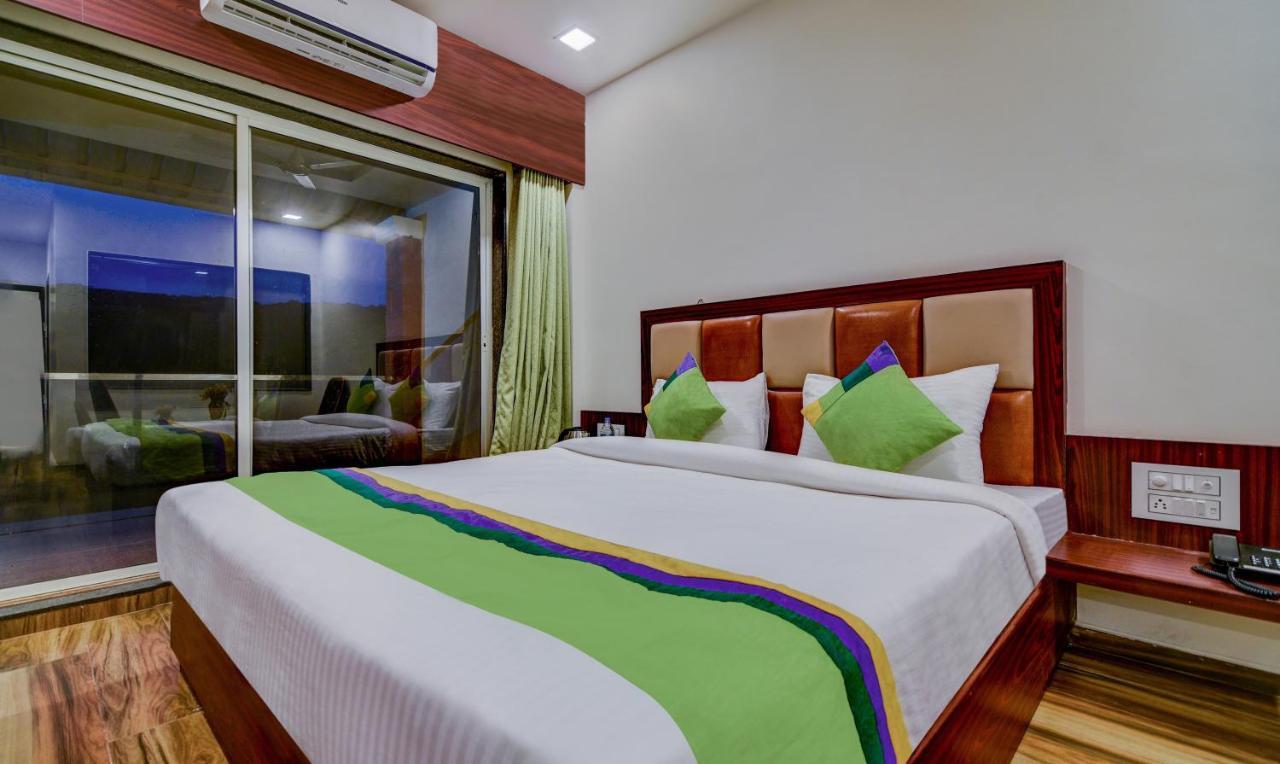 Treebo Trend Khushi River Side Retreat Hotel Mahābaleshwar Esterno foto
